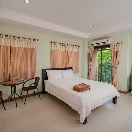 Banlanna Hotel לאמפאנג מראה חיצוני תמונה