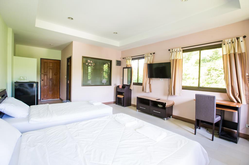 Banlanna Hotel לאמפאנג חדר תמונה