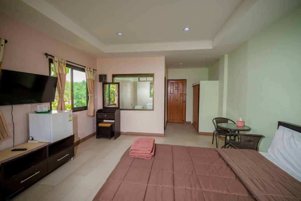 Banlanna Hotel לאמפאנג מראה חיצוני תמונה