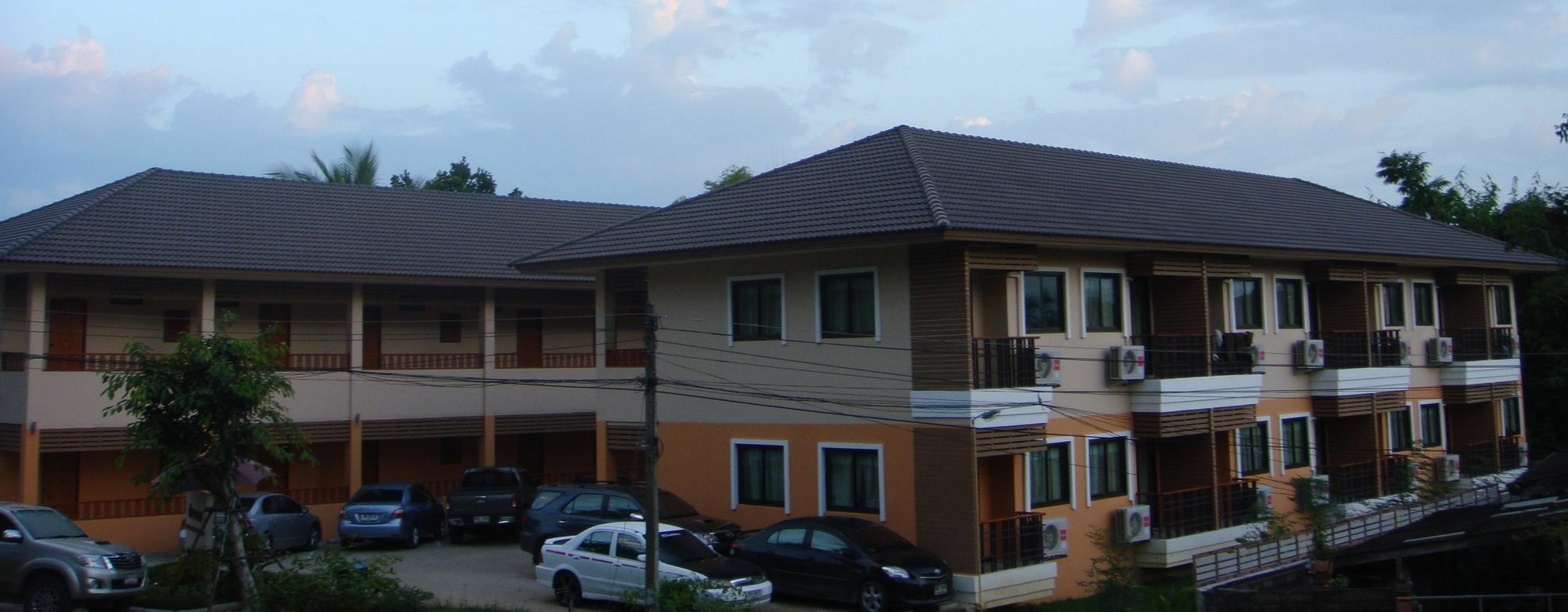 Banlanna Hotel לאמפאנג מראה חיצוני תמונה