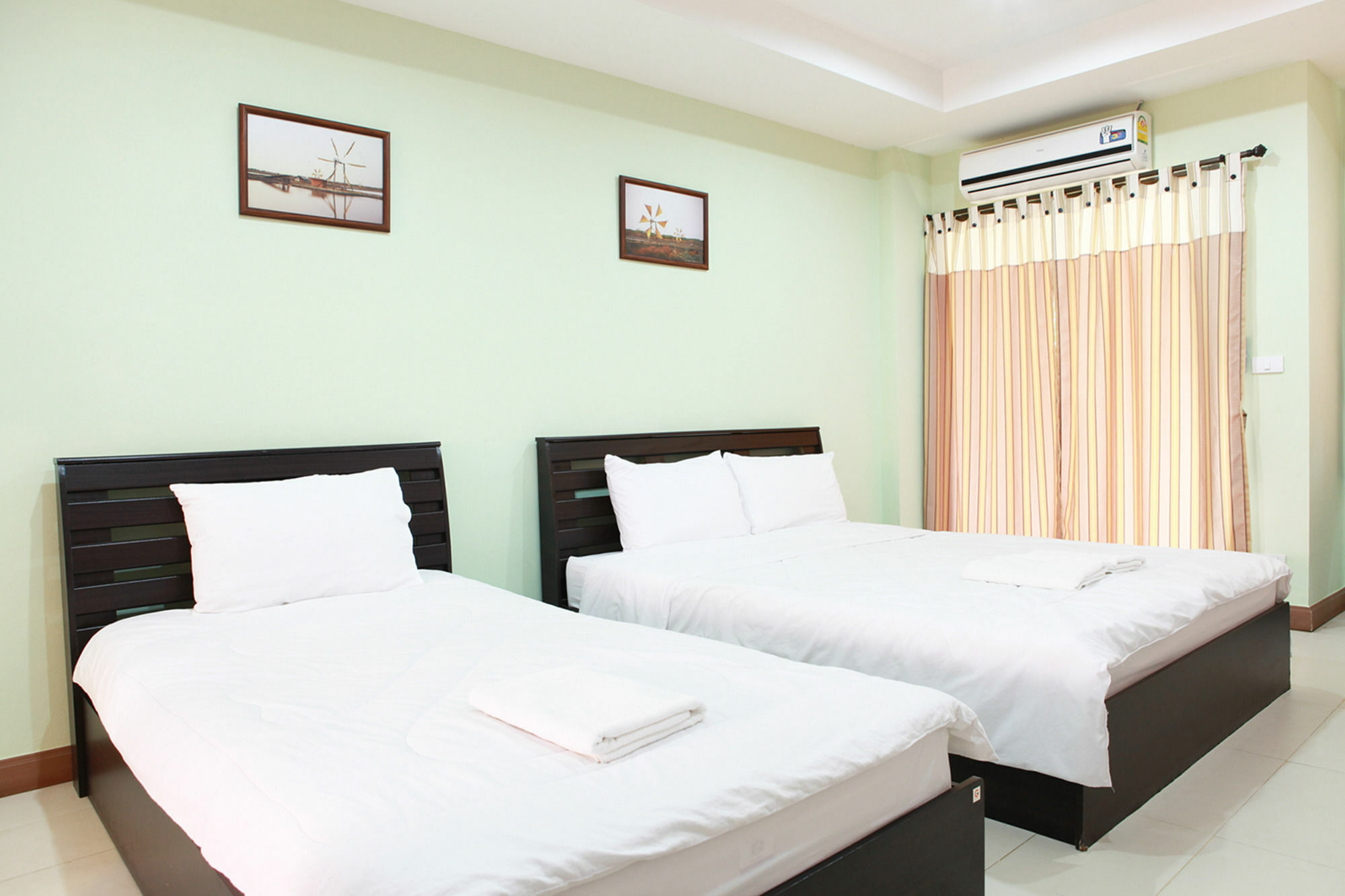 Banlanna Hotel לאמפאנג מראה חיצוני תמונה